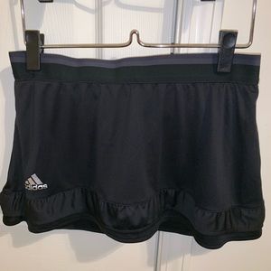 Adidas black tennis skort